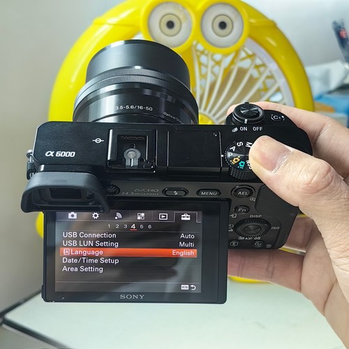 Fotocamera digitale mirrorless